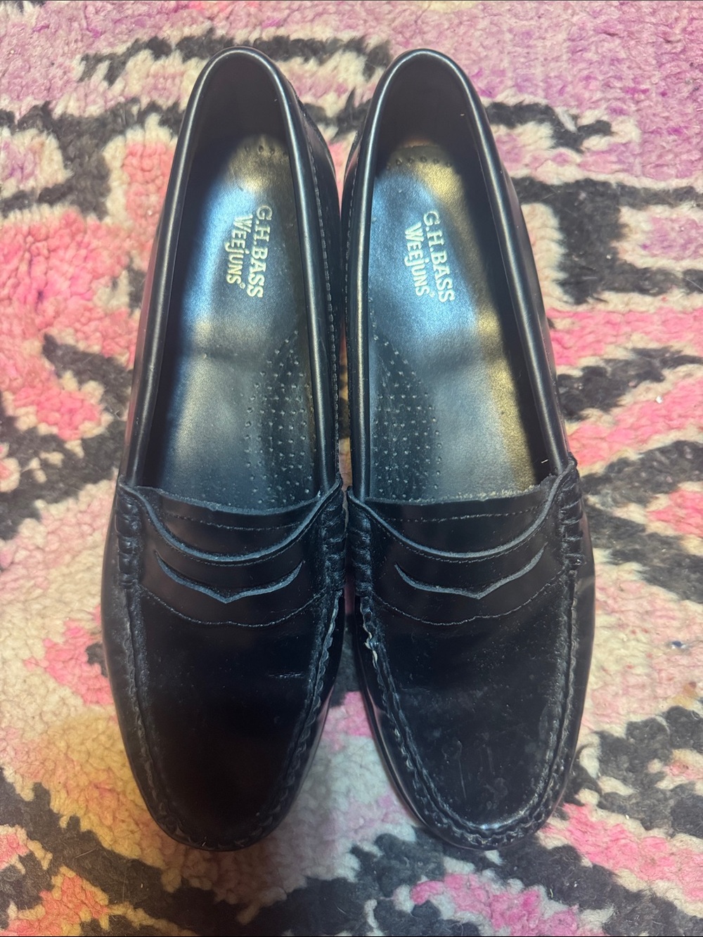 Women’s G.H. Bass & Co. Black Leather Weejuns Penny Loafers Size 8M preowned